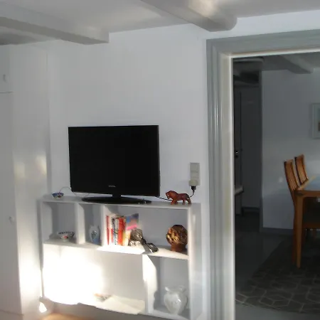 Jysse's Bed & Bath *